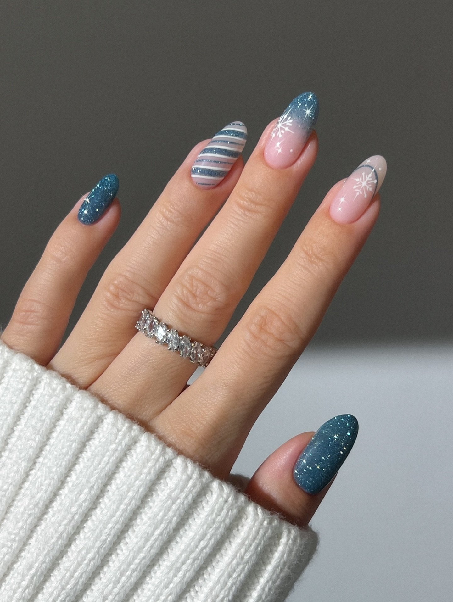 Blue-Green and Pink Mixed Winter Nails