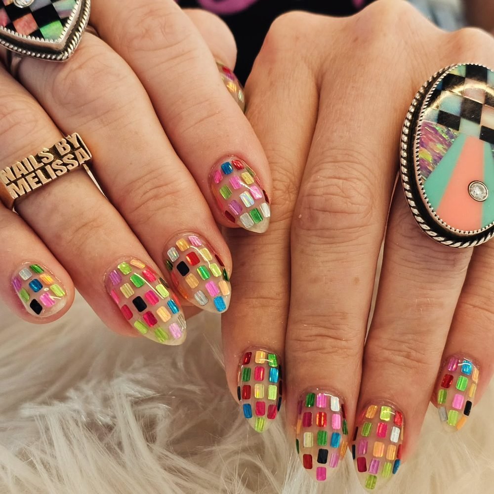 Multicolor reflective mosaic short nails