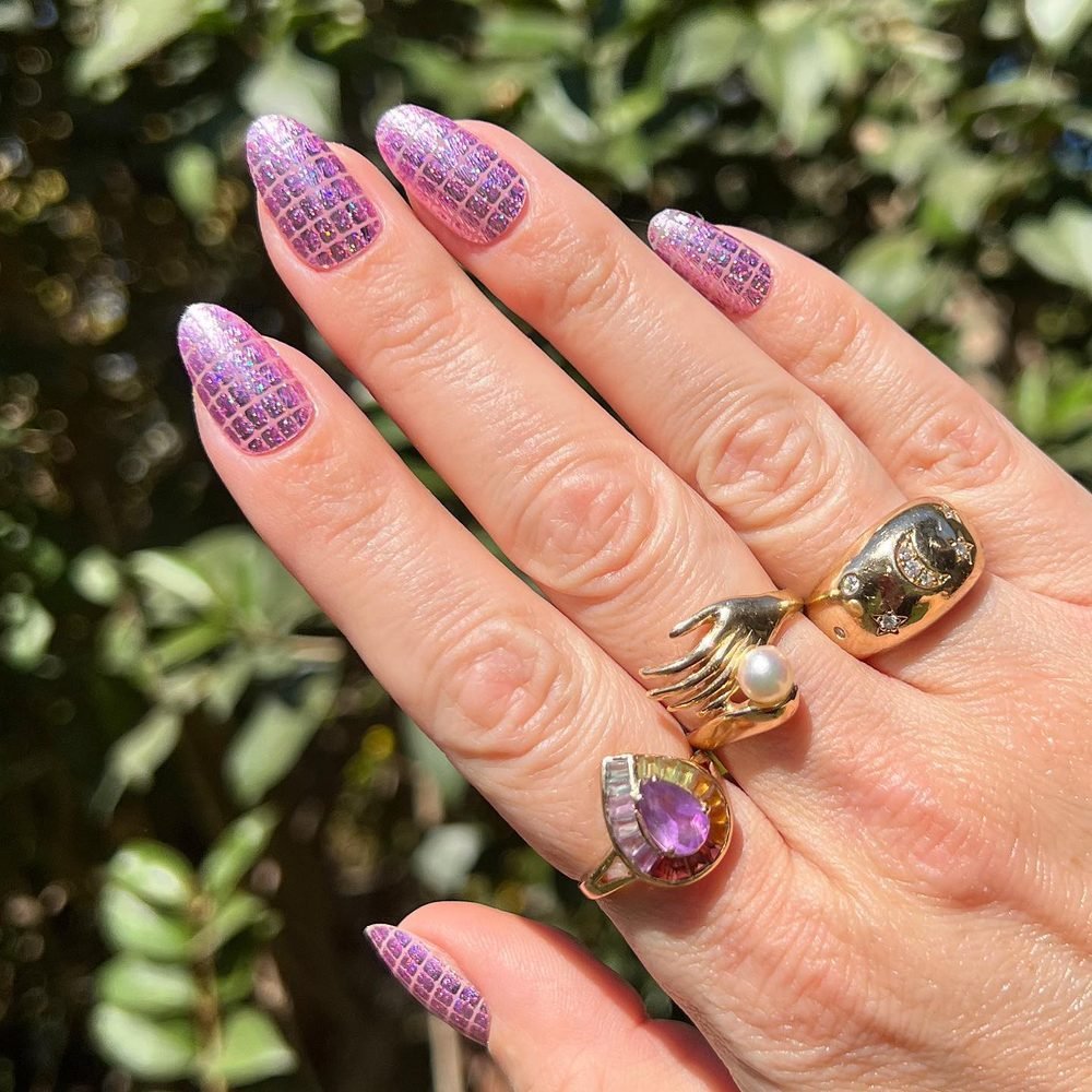 Pink textured grid almond nails