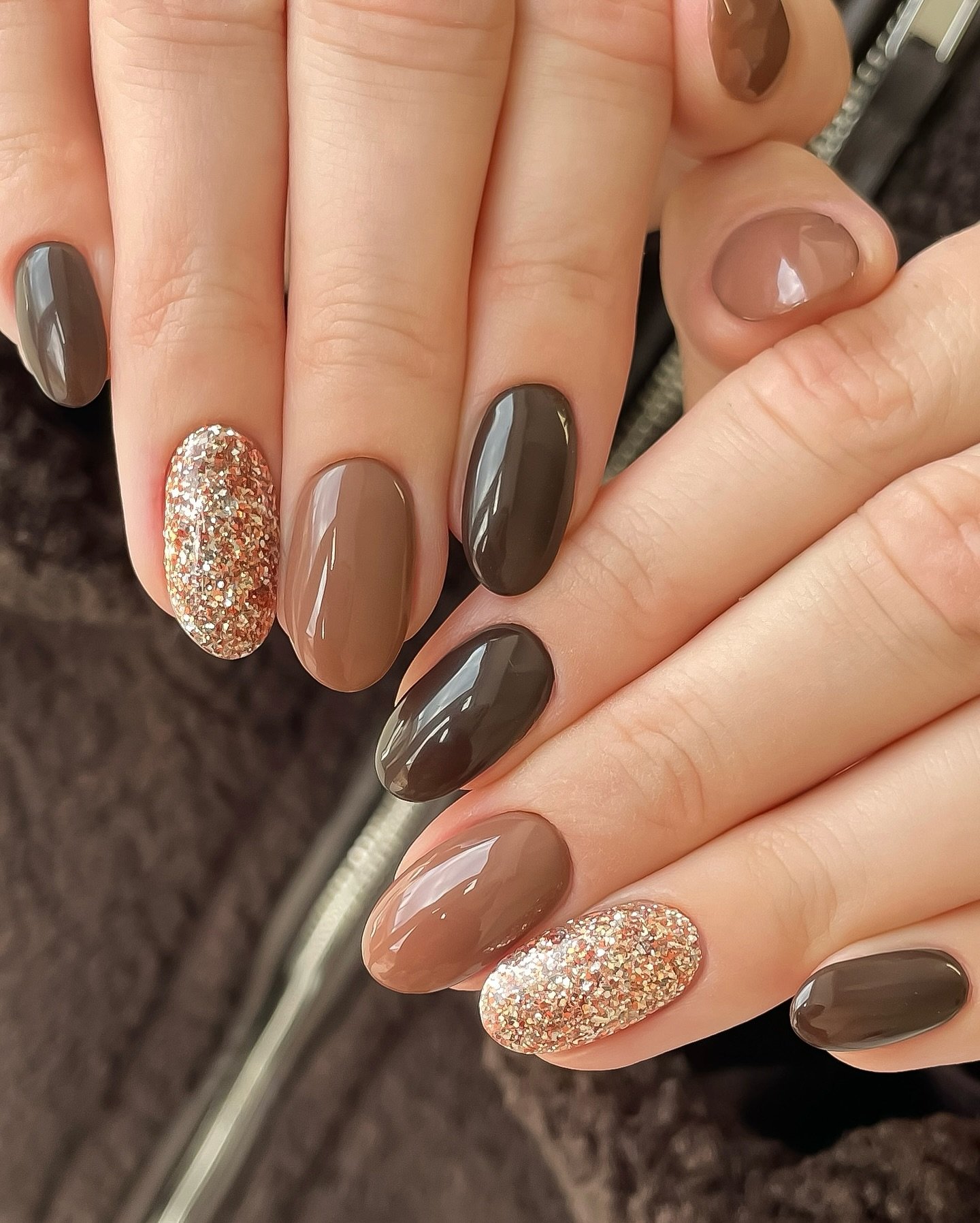 Taupe and Brown Glitter Ombre Nails
