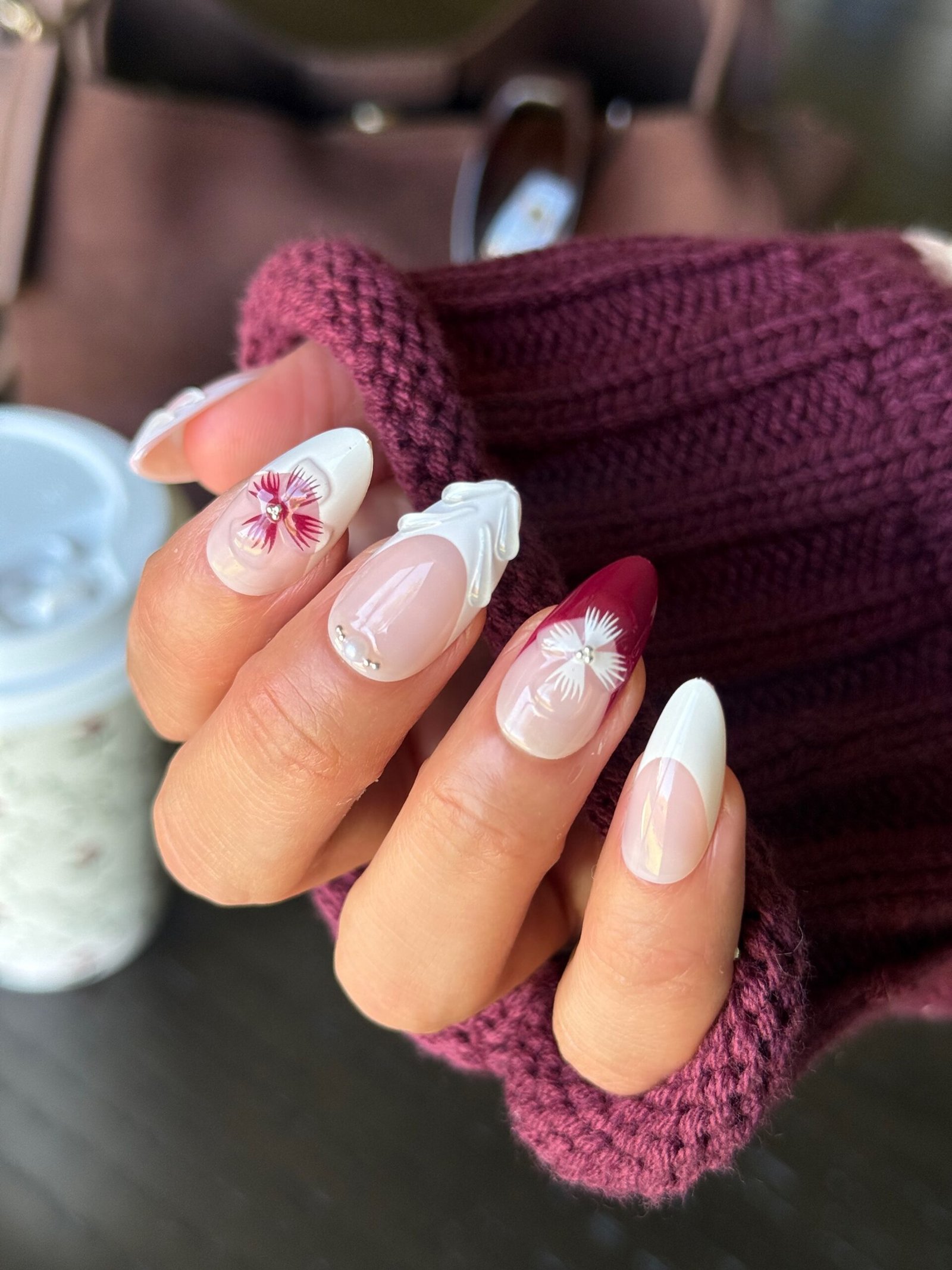 DdKGh9ID1_2LUXXI® PRESS-ON NAILS.jpg