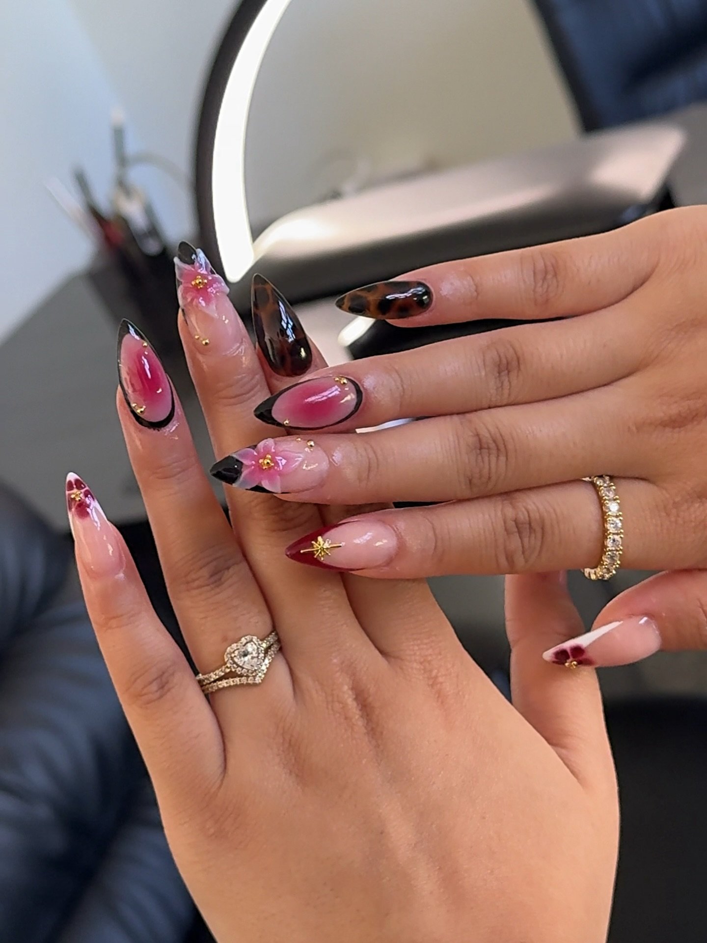 DPkAa-YjioFKaila Vanity Co. Brooklyn Park, MN.jpg