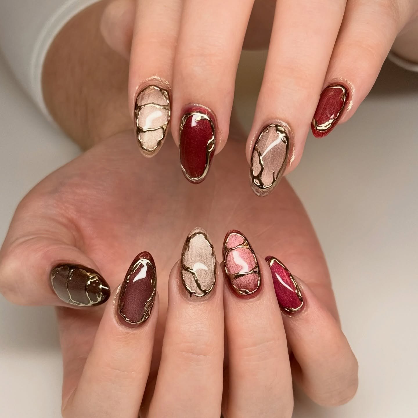 Mixed Brown, Burgundy and Gold Autumn Nails