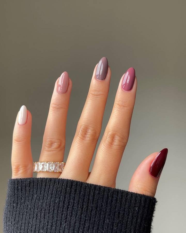Soft Pastel Almond Nails