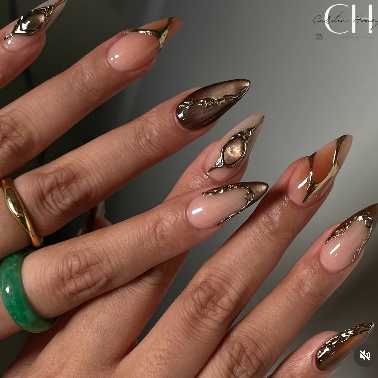 Neutral Tortoiseshell and Floral Nail Art