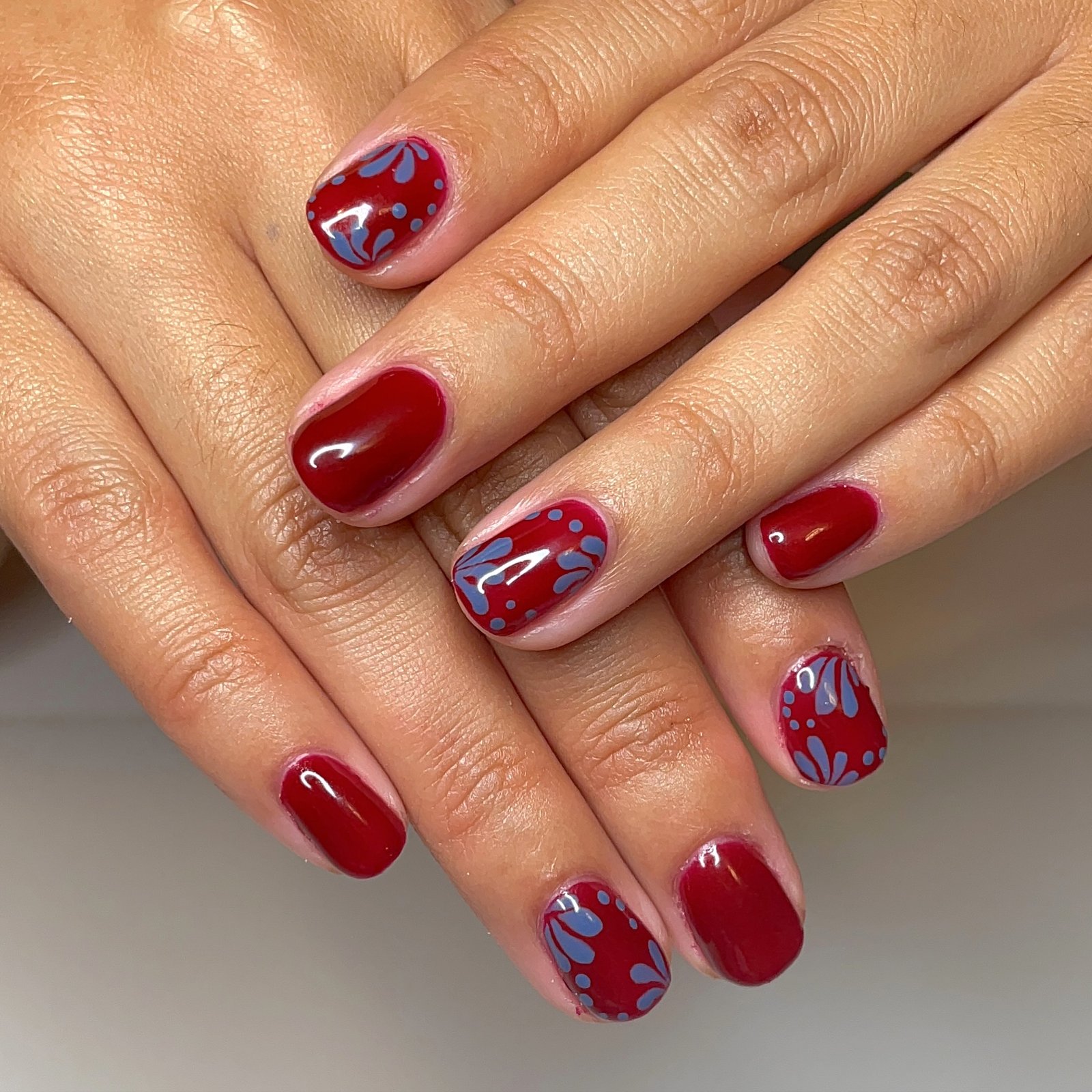 Burgundy and Gold Autumn Accent Nails