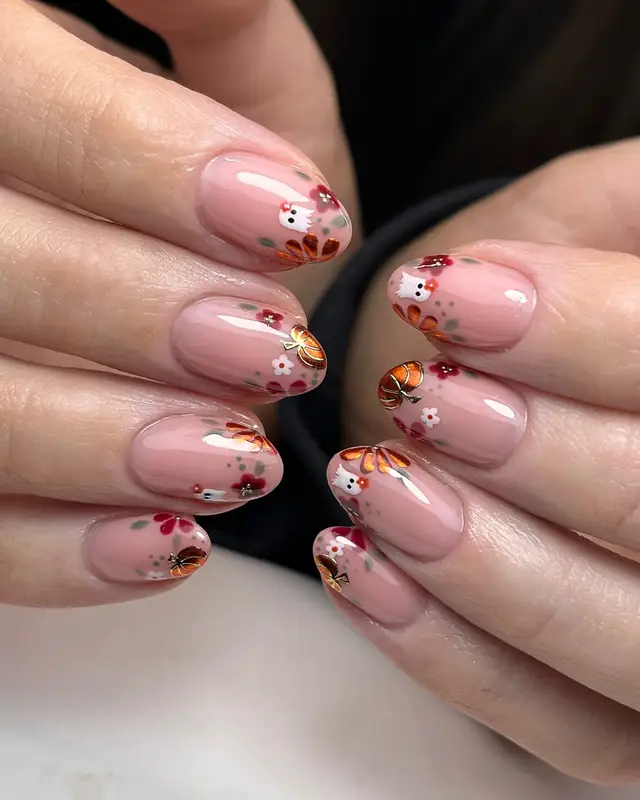 Ghost nail design from DAf3MpYsqFHCarrie Williams Nail Artist.jpg