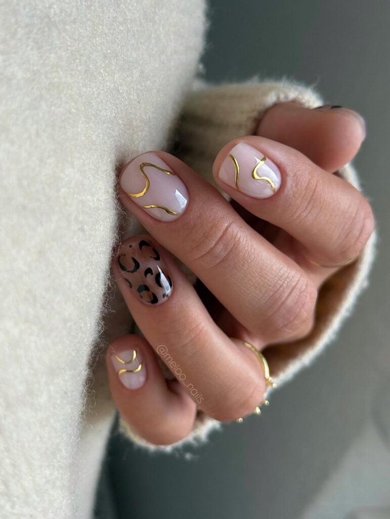 Soft Nude Leo Accent Nails