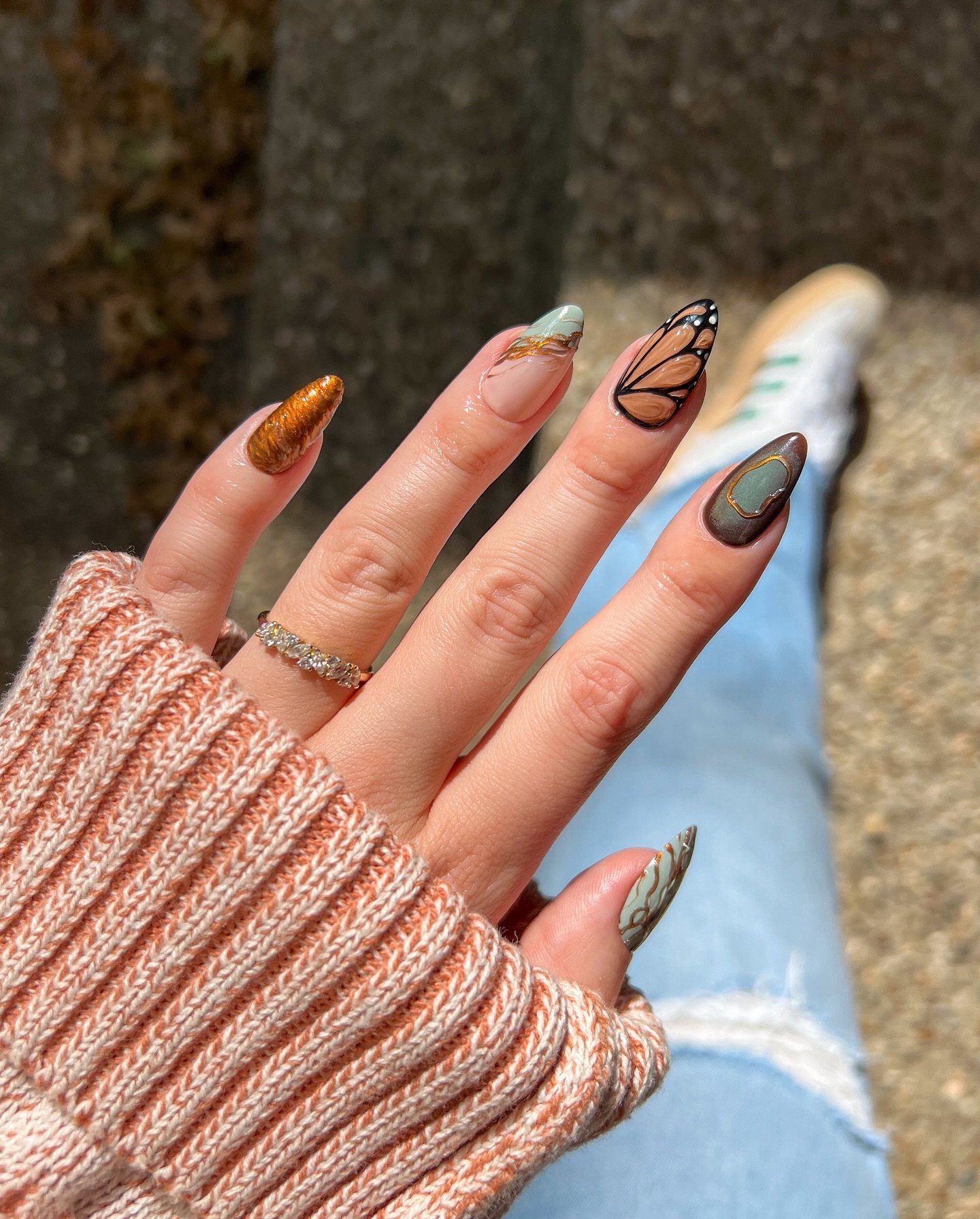 Rust, Blue, Nude, and Brown Mixed Autumn Nails