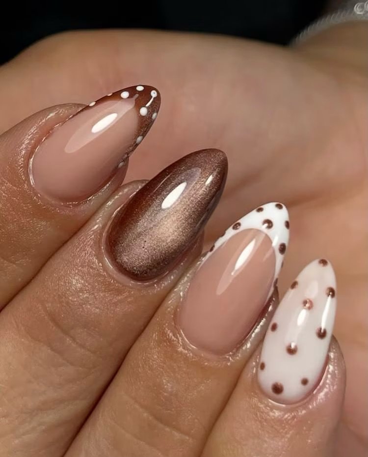 Brown French Tip Accent Nails