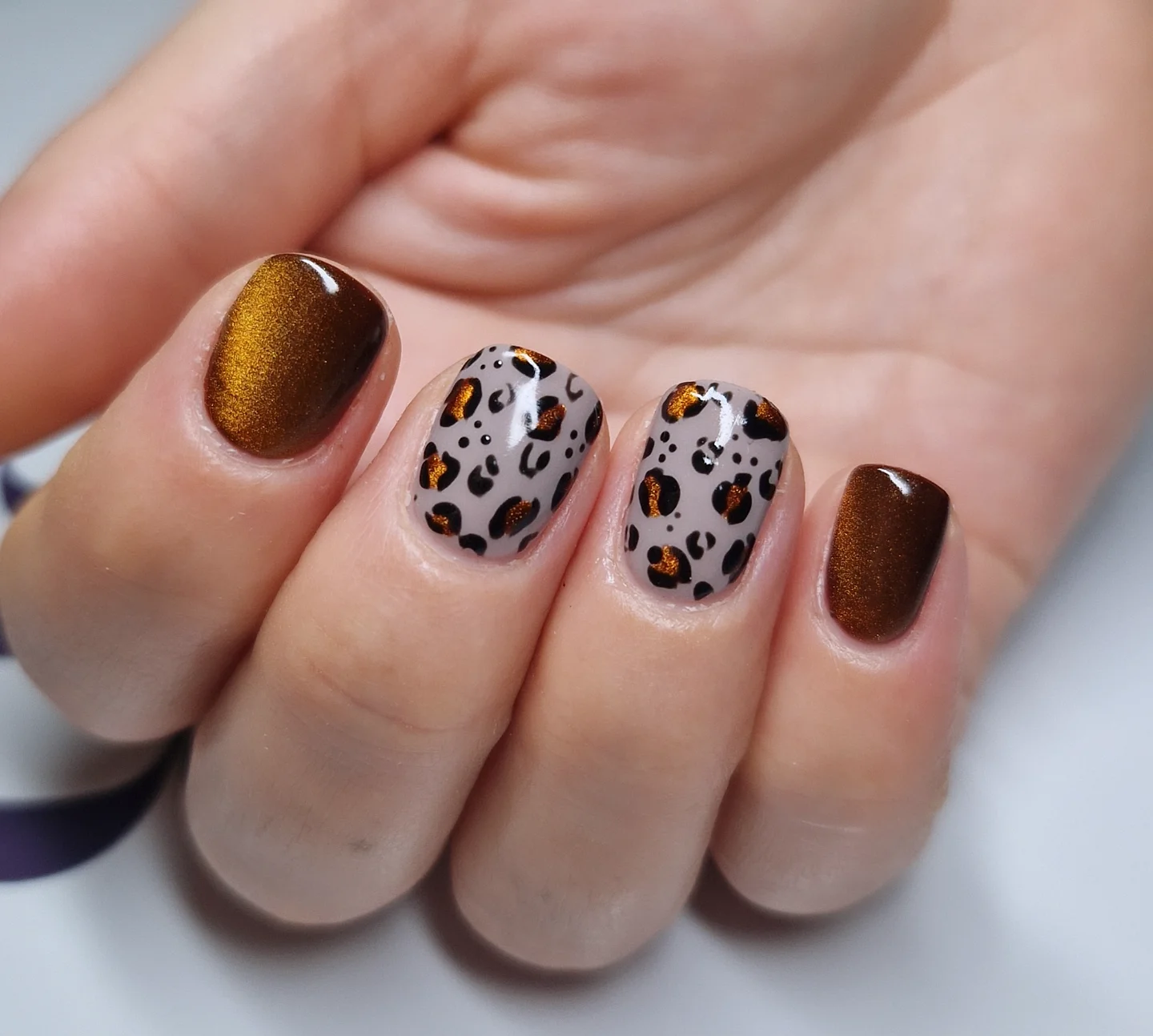 Brown and Cream Leopard Nails