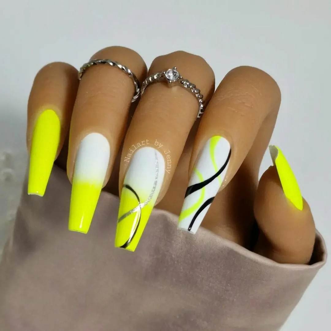 CelqQoJlLS-Final Touch Nails & Spa