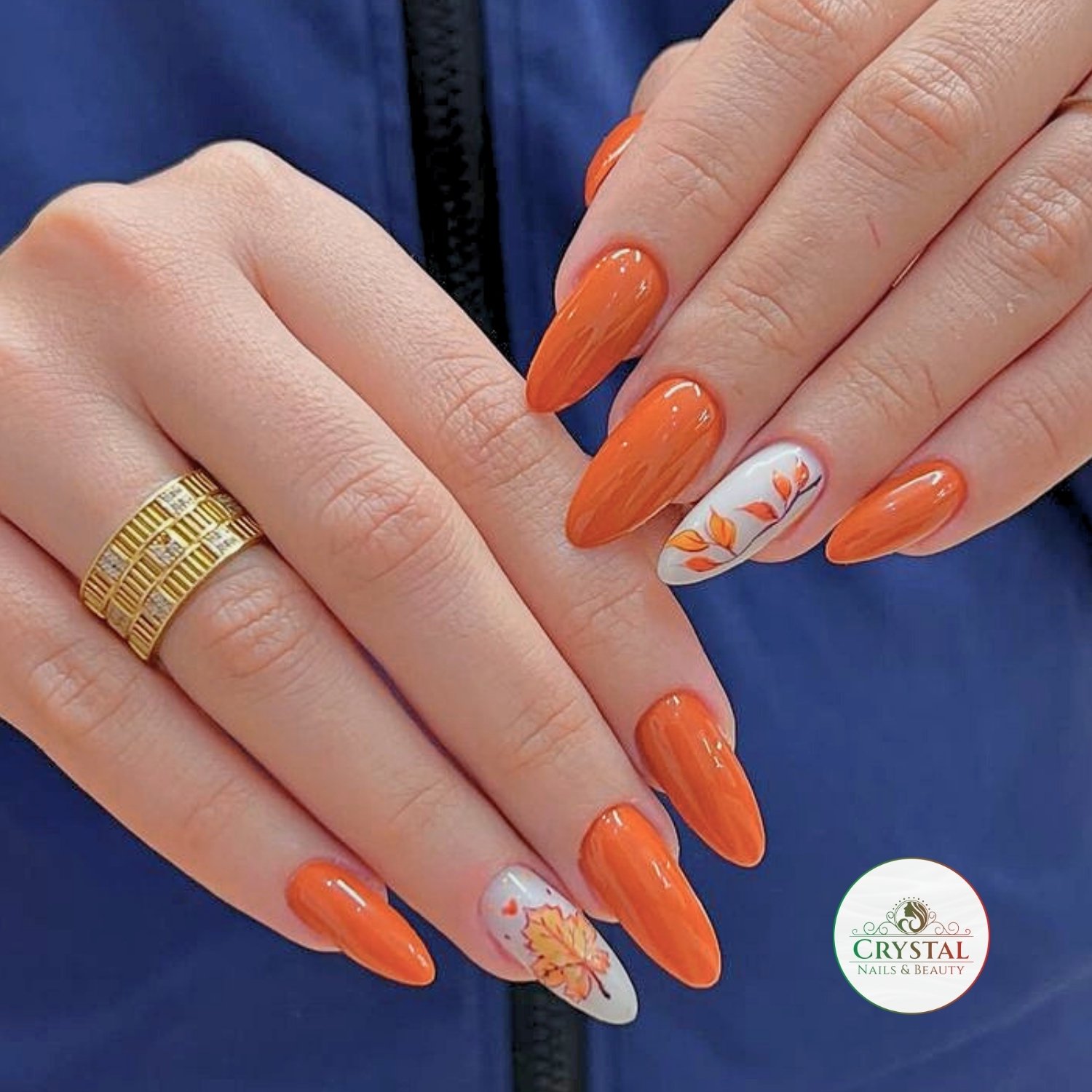 DQ9RRWOiZ9XCrystal Nails & Beauty.jpg