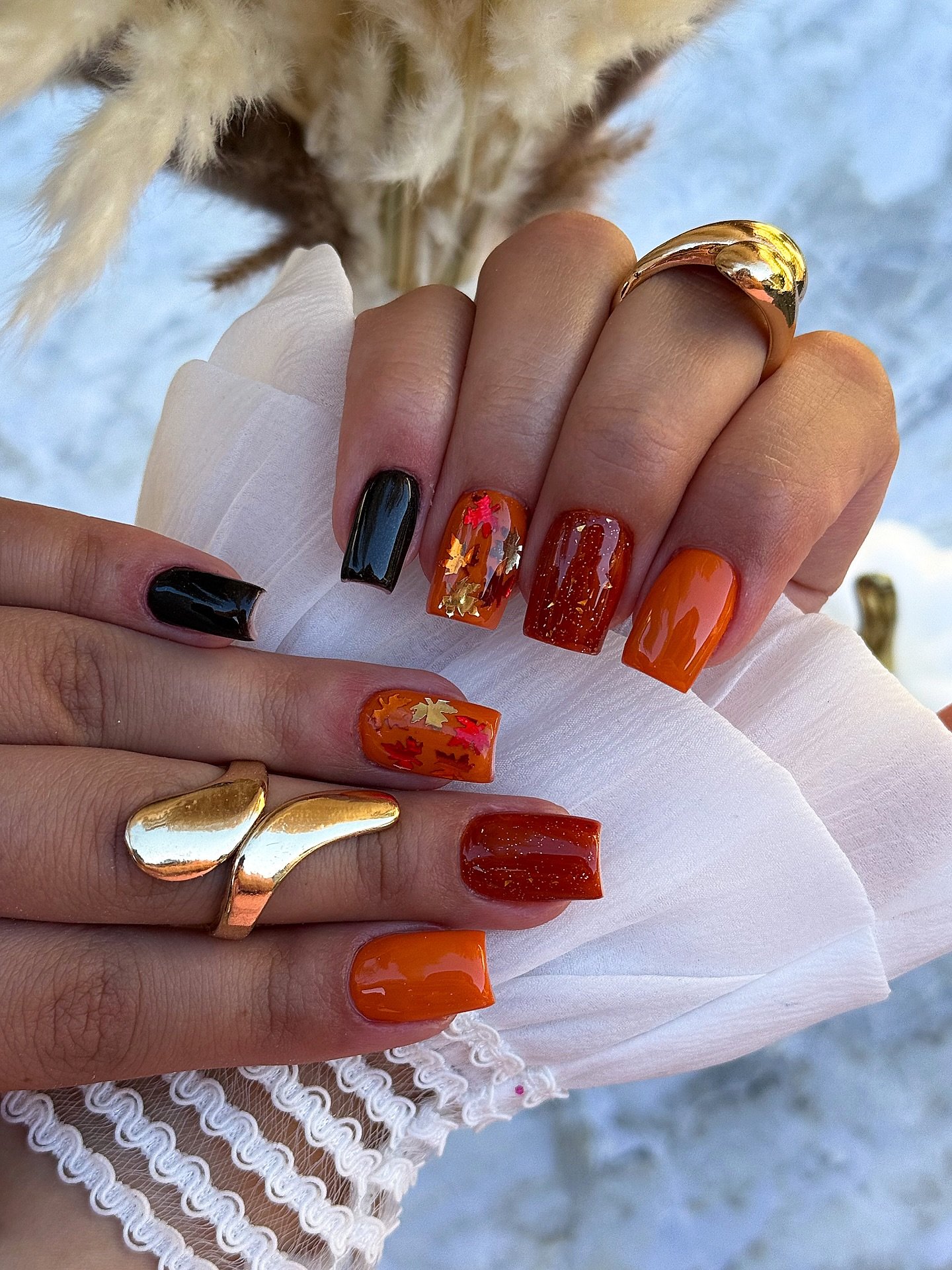 DOyiHrFiP86Németh Zsófi nails gellack.jpg