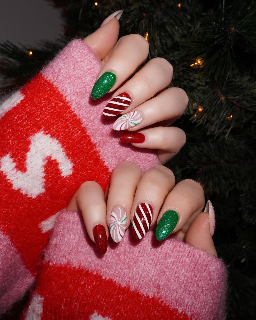 Red, Green, and White Christmas Mix-and-Match Nails