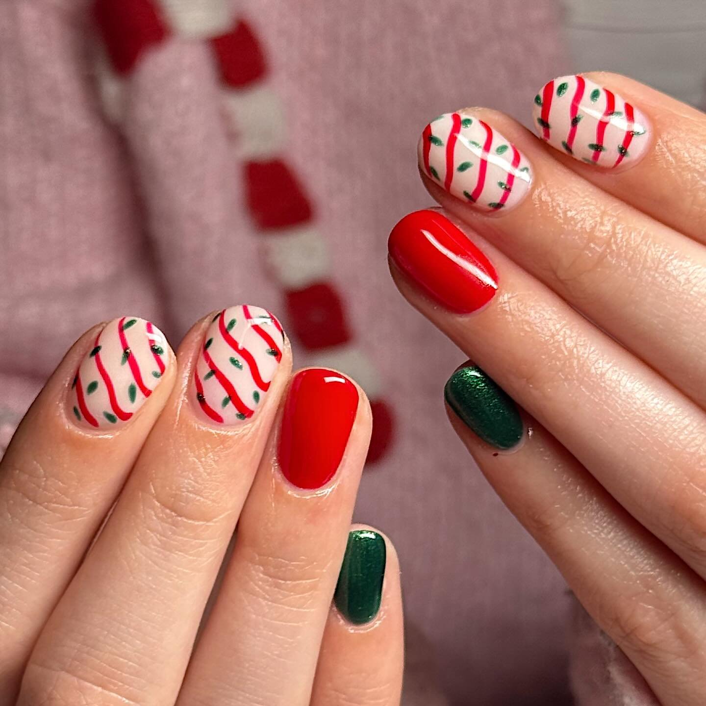 Short Red and Green Christmas Nails with Tiny Accents