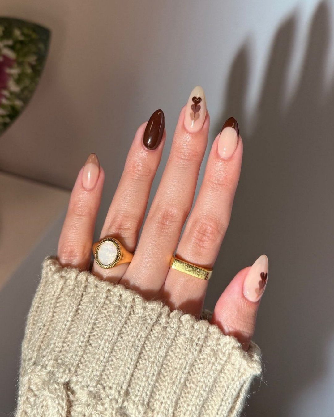 DO5jy37DHD2A's Nails and Spa Ottawa, Ontario