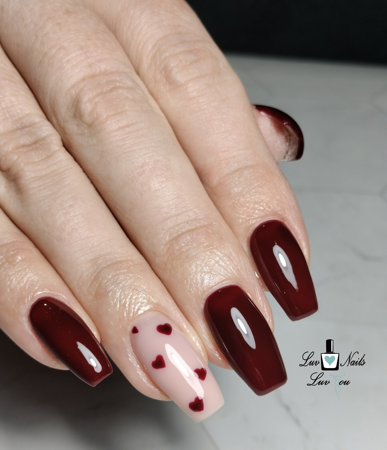 DKRgknBMKpNLuv_nailsbyshelley