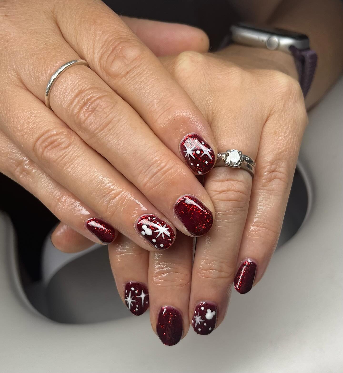 DM09M5Hs1ERNail Artist.jpg