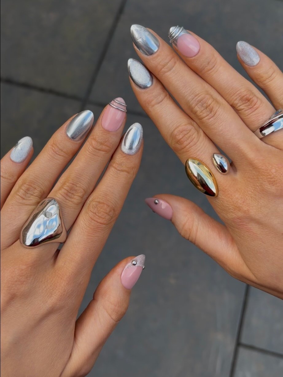 Silver Christmas nails idea 4: Silver Chrome and Pink Almond Nails with Metallic Accents