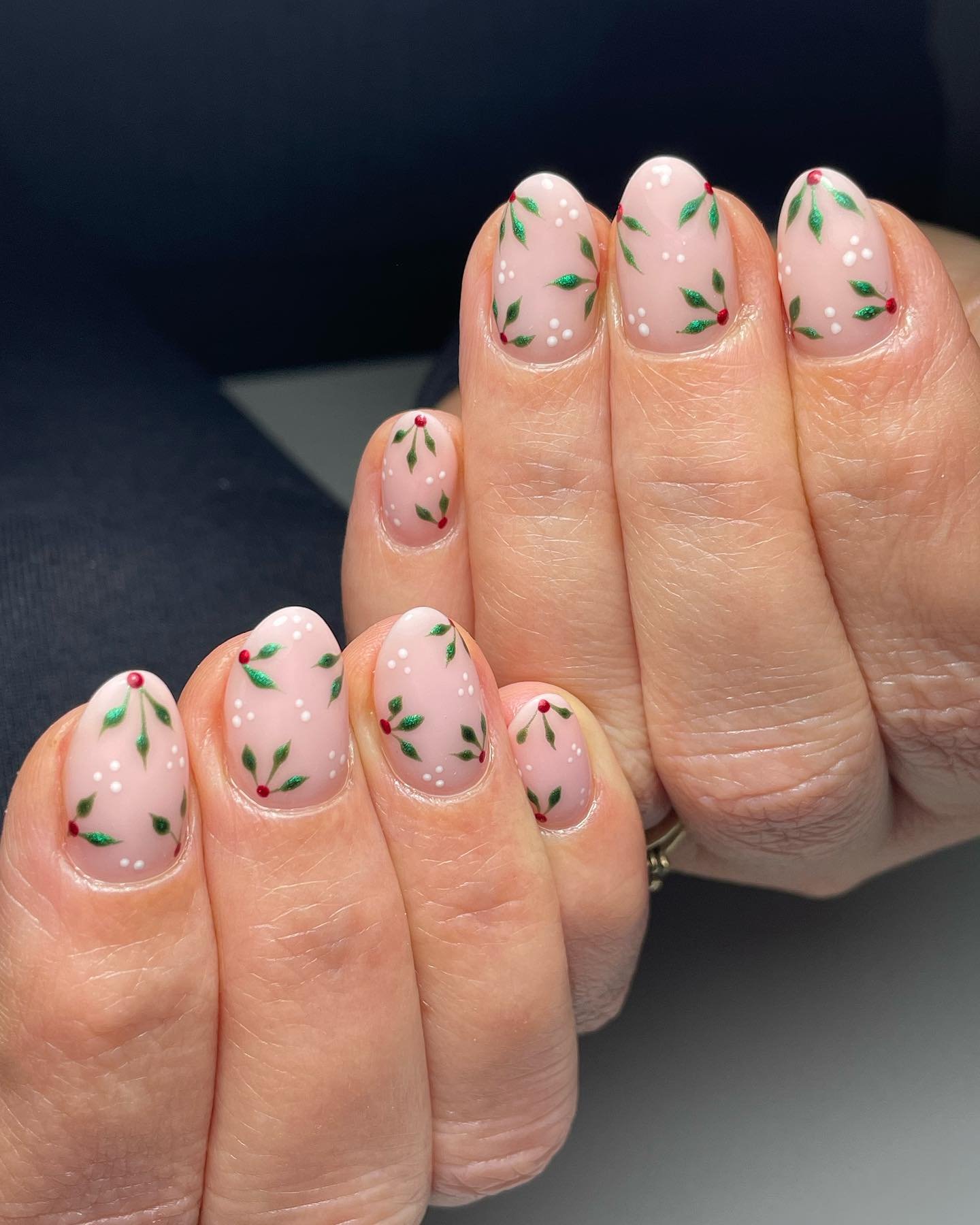 DCmr9f5sVD2Nails by Stacey Griffiths