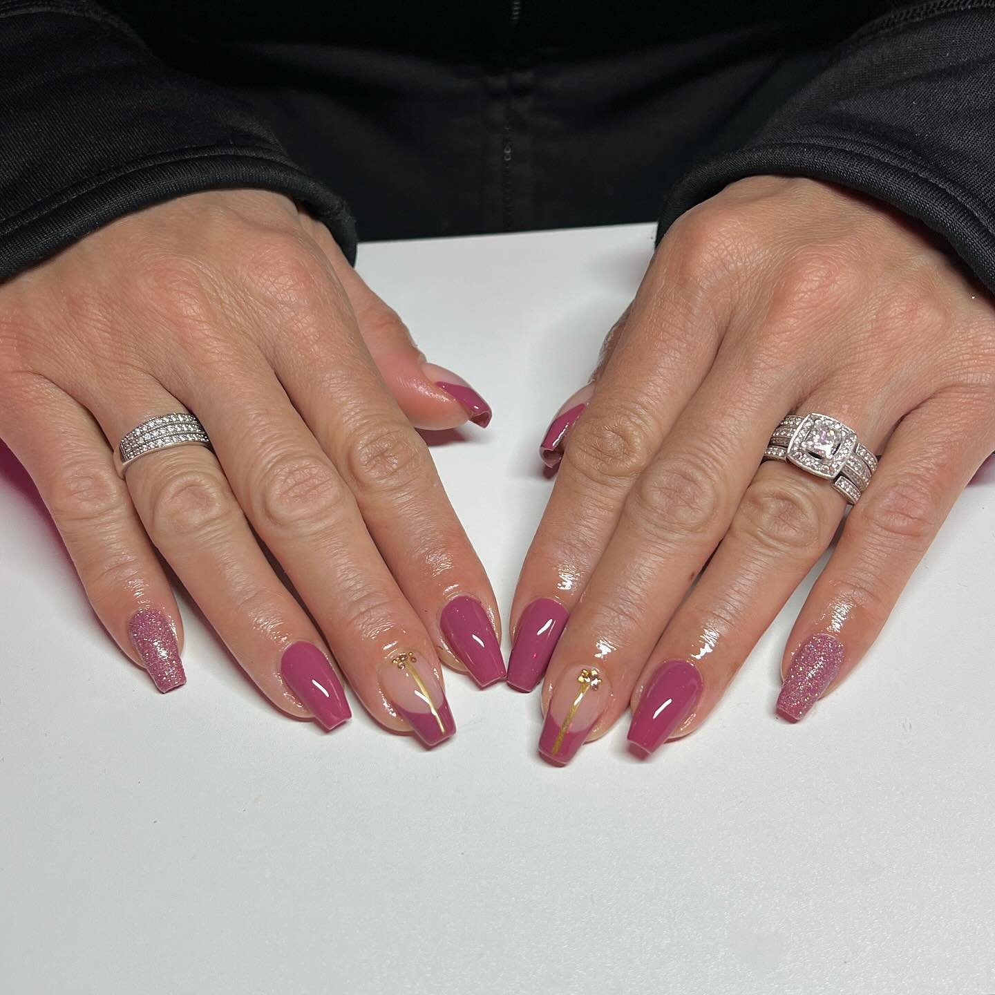 Mauve Coffin Nails with Subtle Glitter Accents
