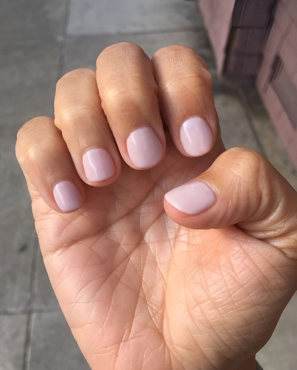 Soft Lavender-Pink Short Nails