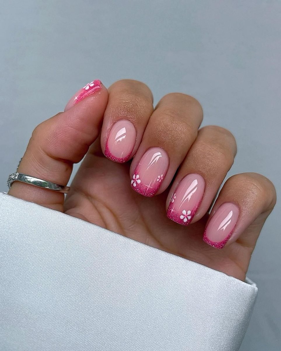 Pink Short Nails with White Accent Details