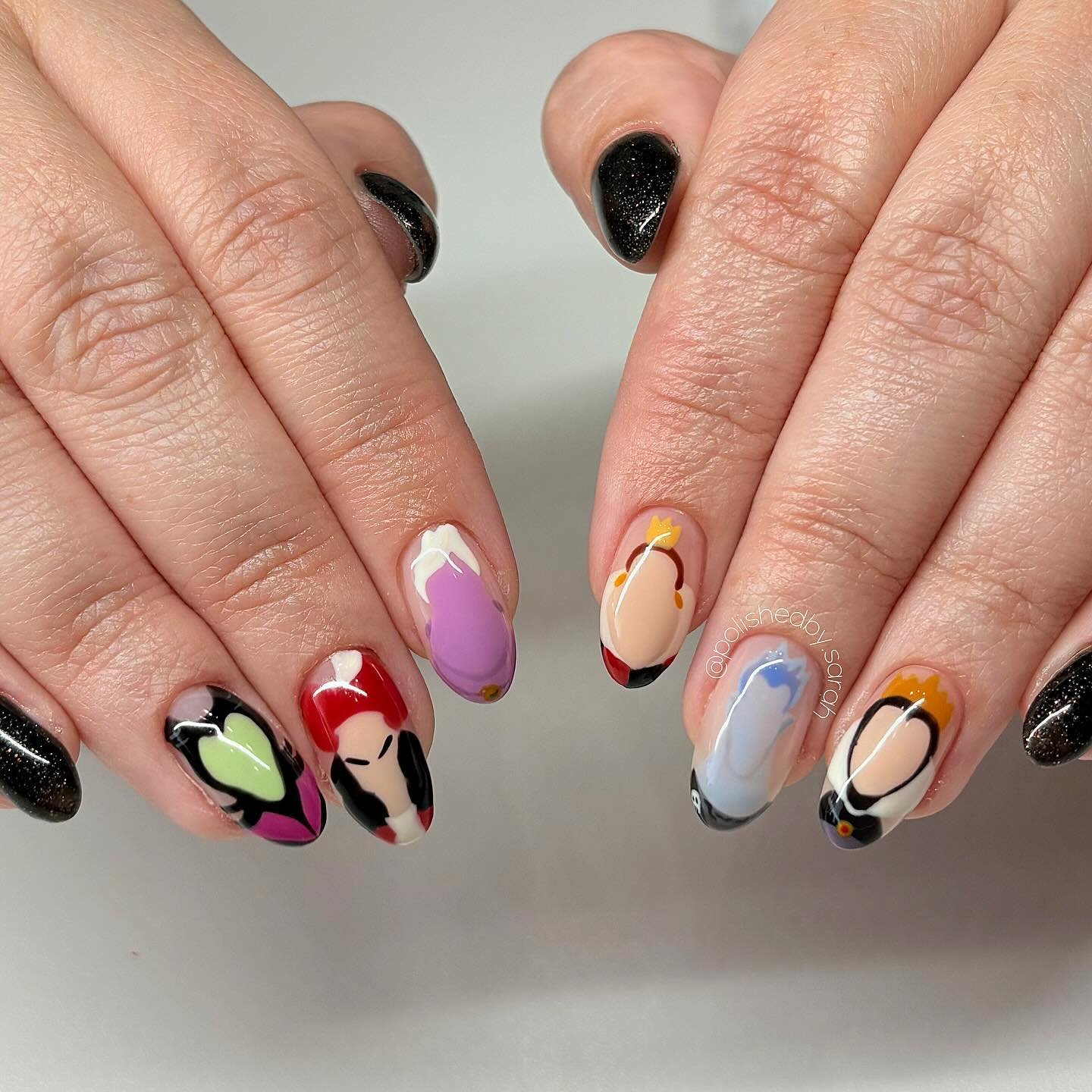 Soft Multicolor Nails with Small Graphic Motifs