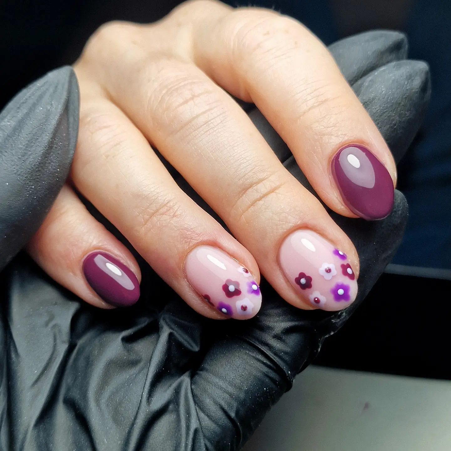 DbDTKoDM-fkClare Hypoallergenic Nail Tech Warwick.webp