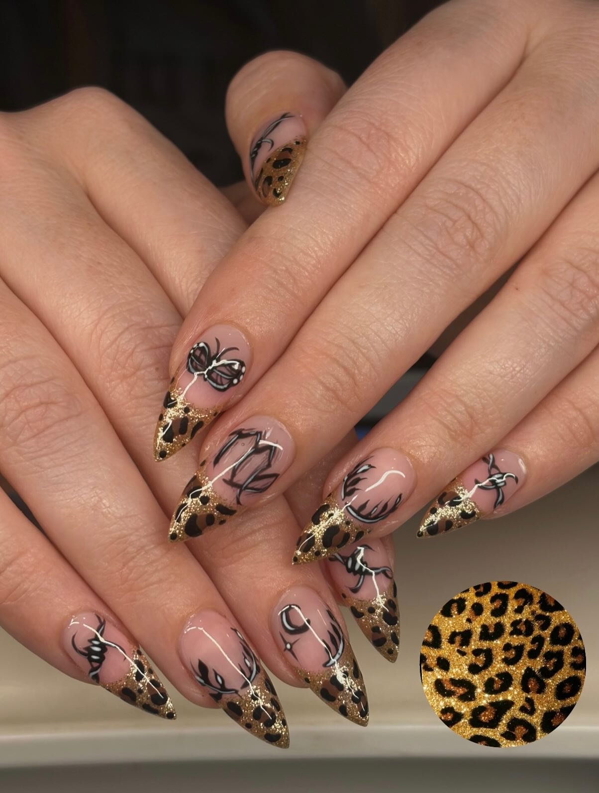 Nude Almond Nails with Tortoiseshell and Gold Accents