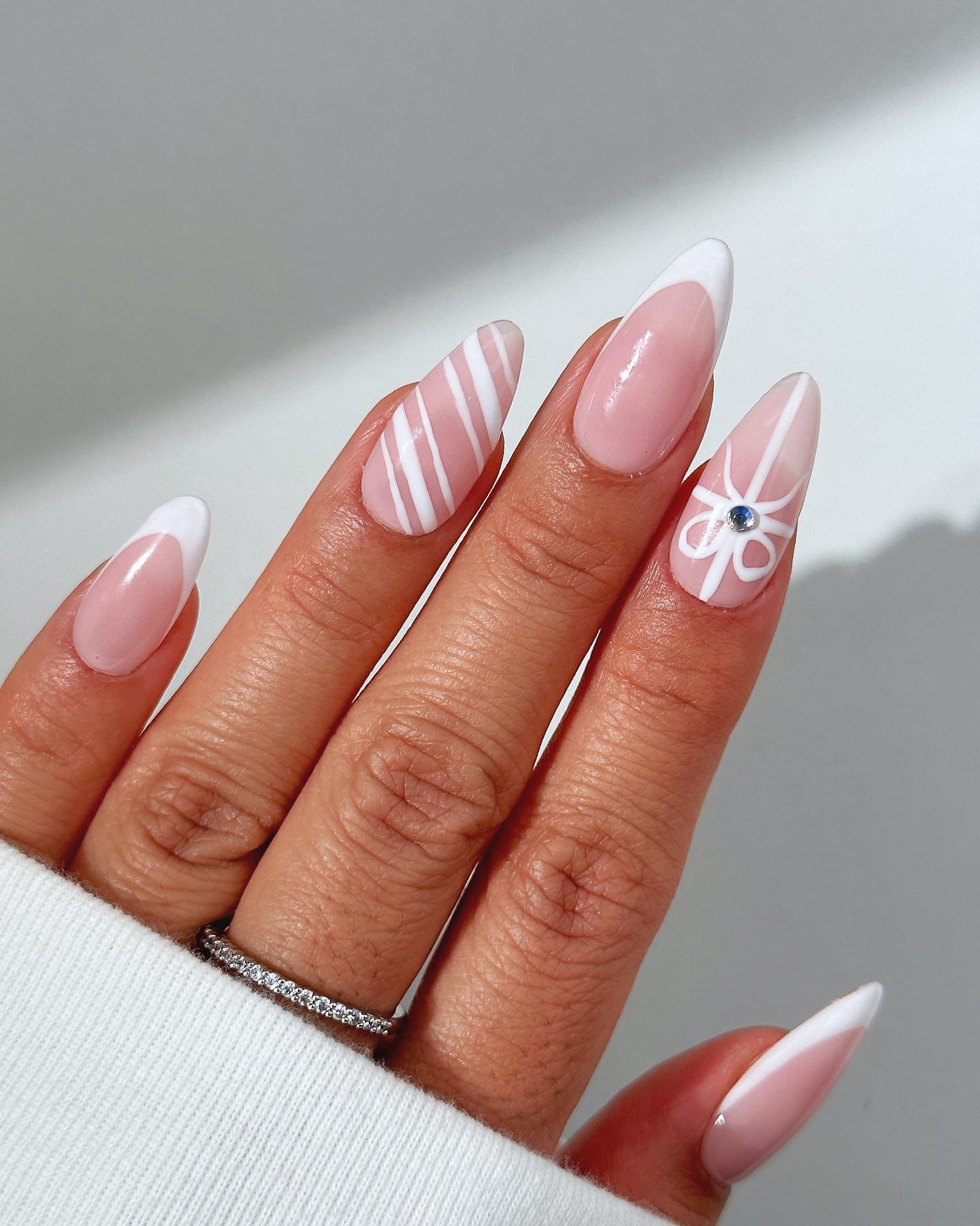 Cz9Bp9zs-ePNicole Your Favourite Nail Artist.jpg