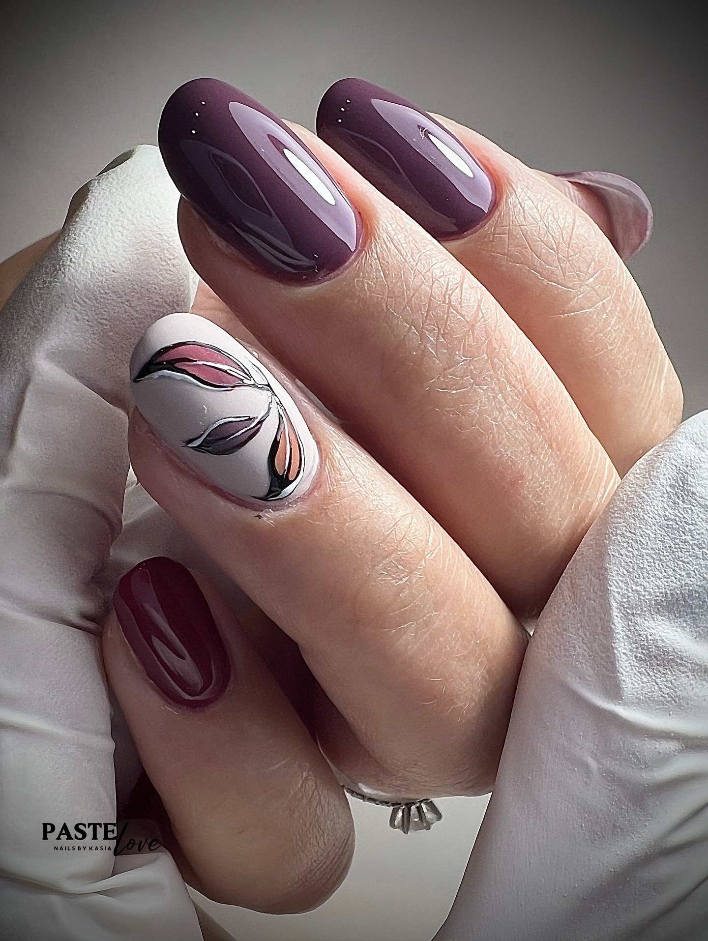 Glossy Wine Coffin Nails with a Pale Abstract Accent